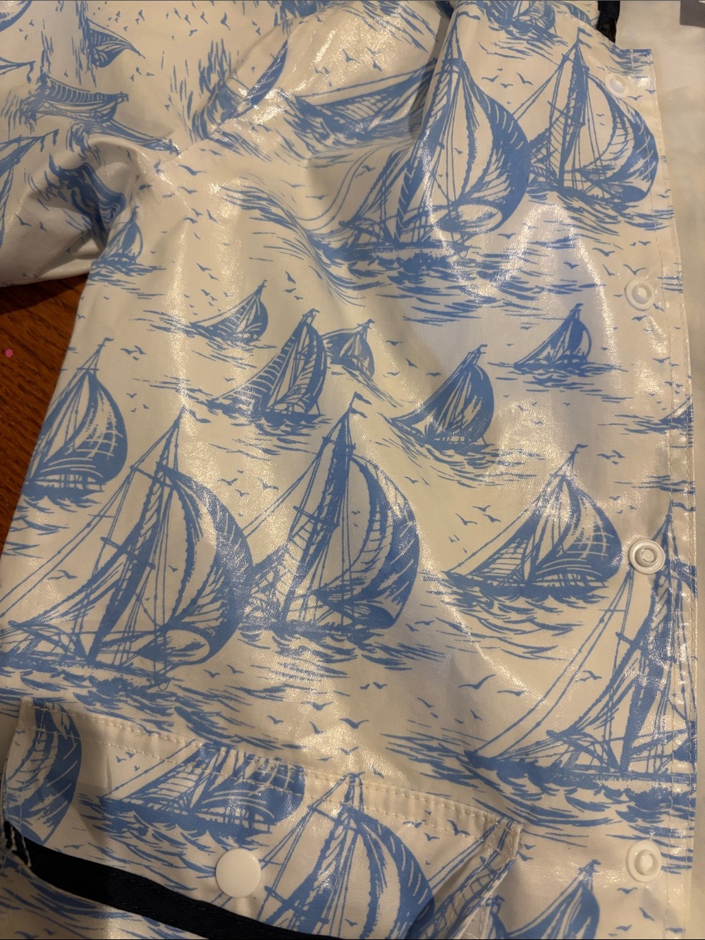 The Beaufort Bonnet Company Kids Sailboat Raincoat in White and Blue - Picture 3 of 3